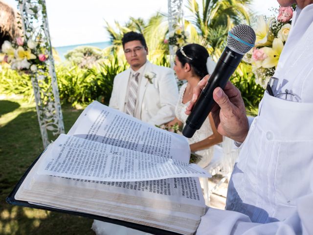 La boda de Ana y Memo en Cancún, Quintana Roo 23