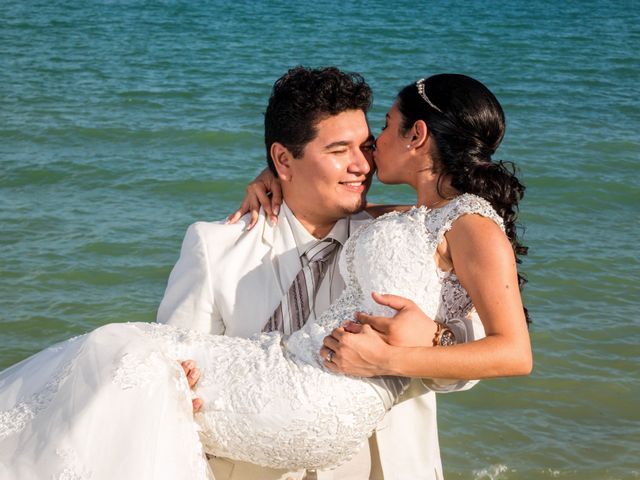 La boda de Ana y Memo en Cancún, Quintana Roo 1