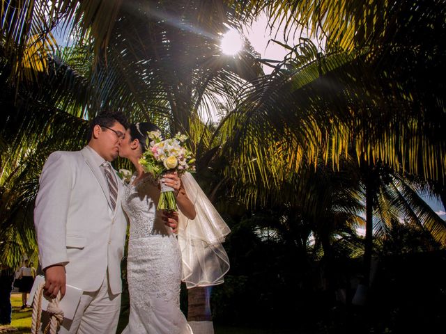 La boda de Ana y Memo en Cancún, Quintana Roo 35
