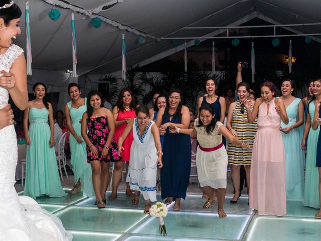 La boda de Ana y Memo en Cancún, Quintana Roo 44