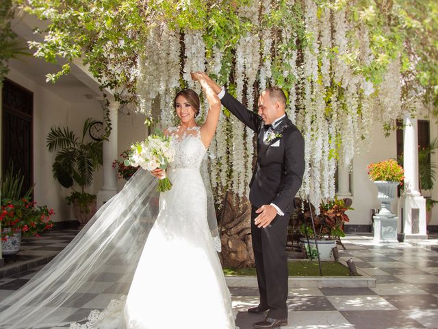 La boda de Javier y Laura en Hermosillo, Sonora 23