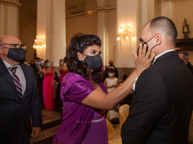 La boda de Javier y Laura en Hermosillo, Sonora 37