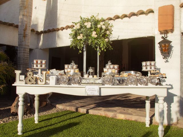 La boda de Javier y Laura en Hermosillo, Sonora 50