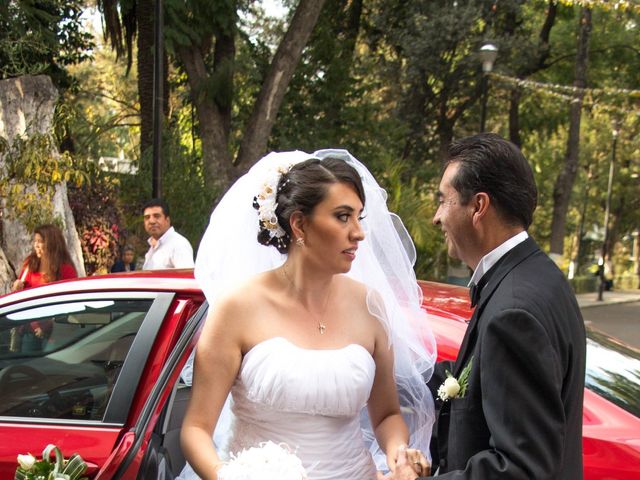 La boda de Bernardo y Montserrar en Iztapalapa, Ciudad de México 17