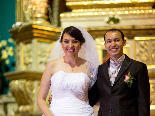 La boda de Bernardo y Montserrar en Iztapalapa, Ciudad de México 40