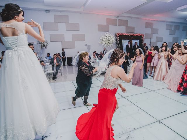 La boda de Alexis  y Adela  en General Escobedo, Nuevo León 51