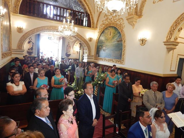 La boda de Carlos y Daniela en Teziutlán, Puebla 23