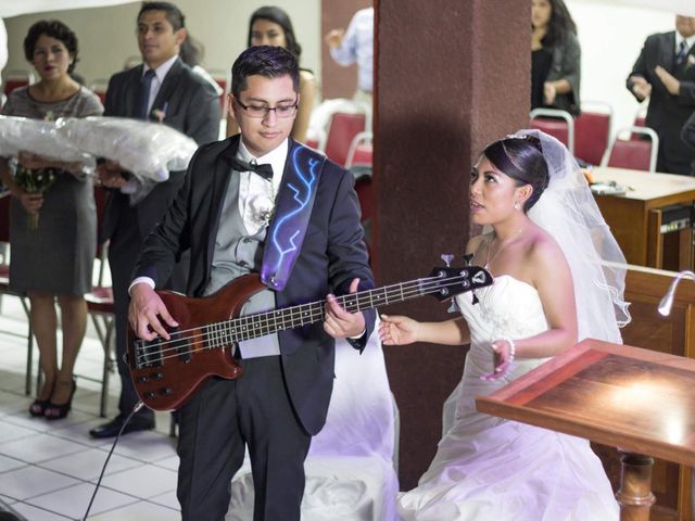 La boda de Erick Samuel y Peniel  en Gustavo A. Madero, Ciudad de México 16