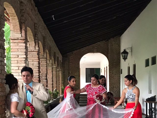 La boda de Javier y Sthefanie en San Andrés Tuxtla, Veracruz 21