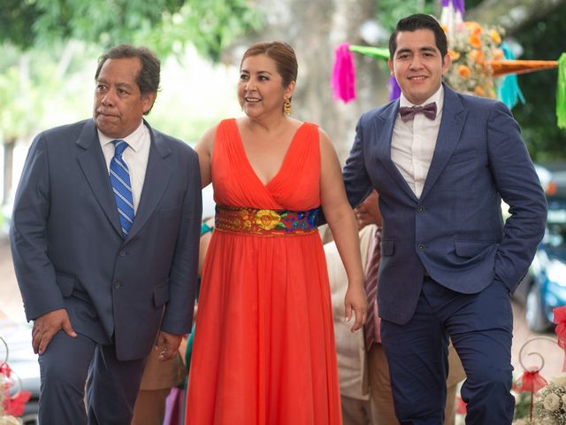 La boda de Javier y Sthefanie en San Andrés Tuxtla, Veracruz 34
