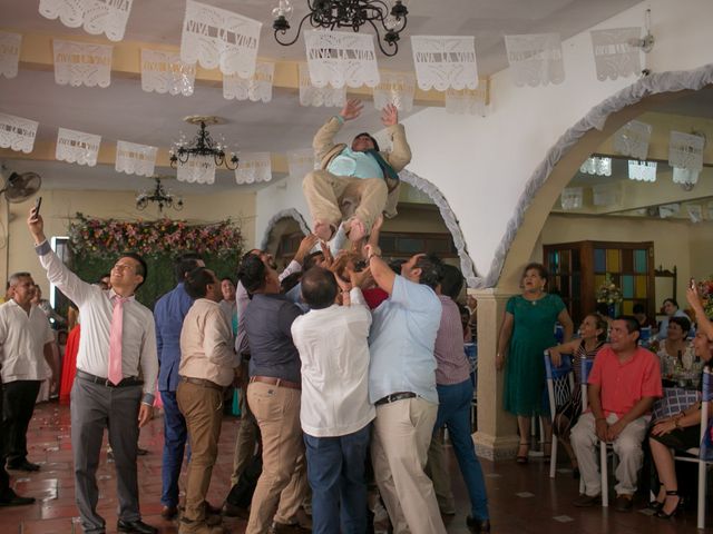 La boda de Javier y Sthefanie en San Andrés Tuxtla, Veracruz 51