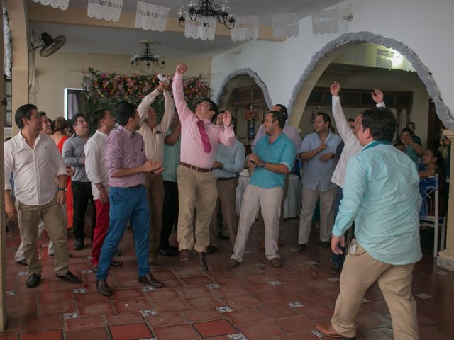 La boda de Javier y Sthefanie en San Andrés Tuxtla, Veracruz 56