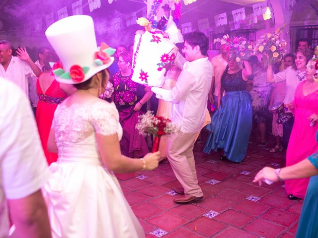 La boda de Javier y Sthefanie en San Andrés Tuxtla, Veracruz 86