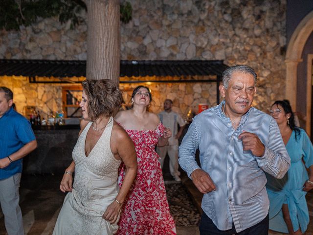 La boda de Marisela y Samuel en Mérida, Yucatán 32