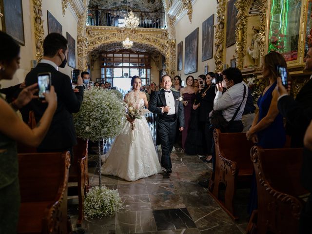 La boda de Hugo y Dani en Cholula, Puebla 24