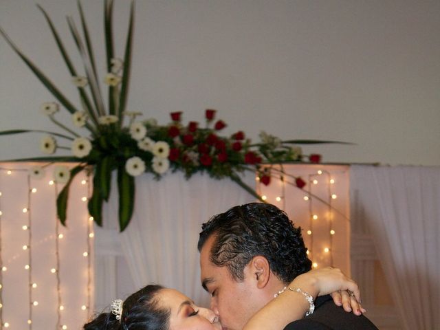 La boda de Gabriel y Evelyn en Xalapa, Veracruz 6