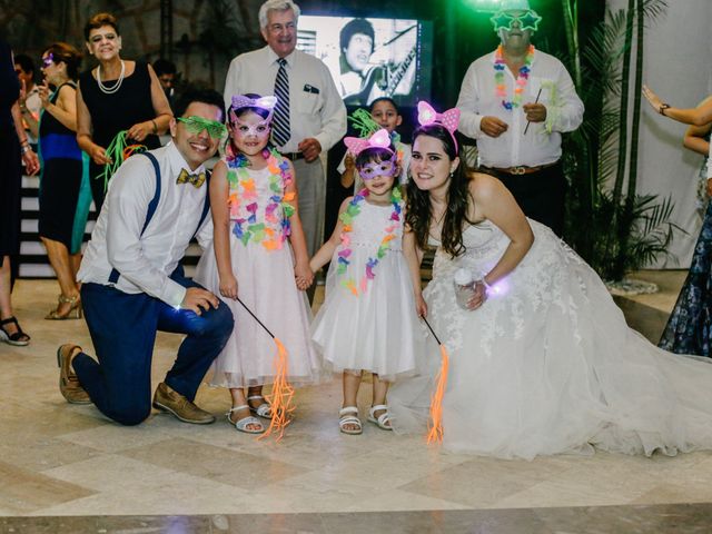 La boda de Alfredo y Roxanna en Cuernavaca, Morelos 30
