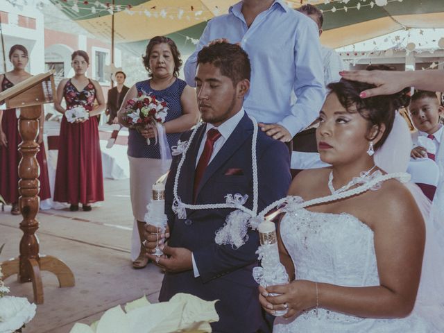 La boda de David y Adriana en San Juan del Río, Oaxaca 48