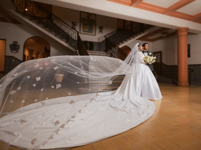 La boda de Yulemi y Hugo en Victoria, Tamaulipas 5