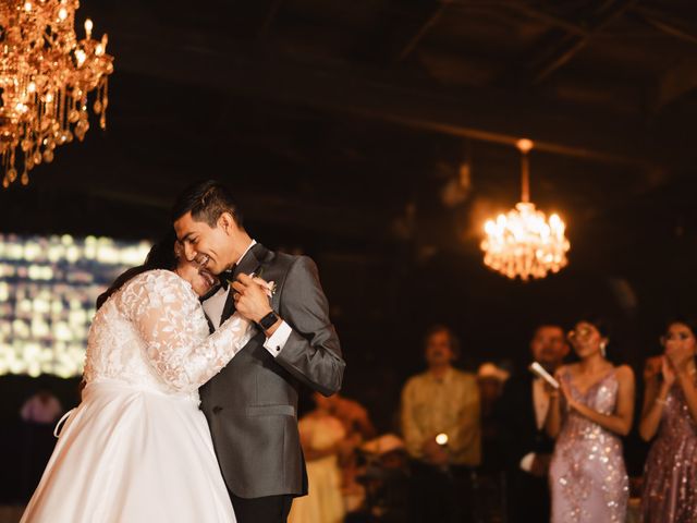 La boda de Yulemi y Hugo en Victoria, Tamaulipas 12