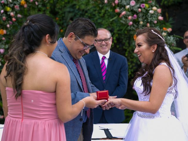 La boda de Jesús y Fabiola en Coyoacán, Ciudad de México 36