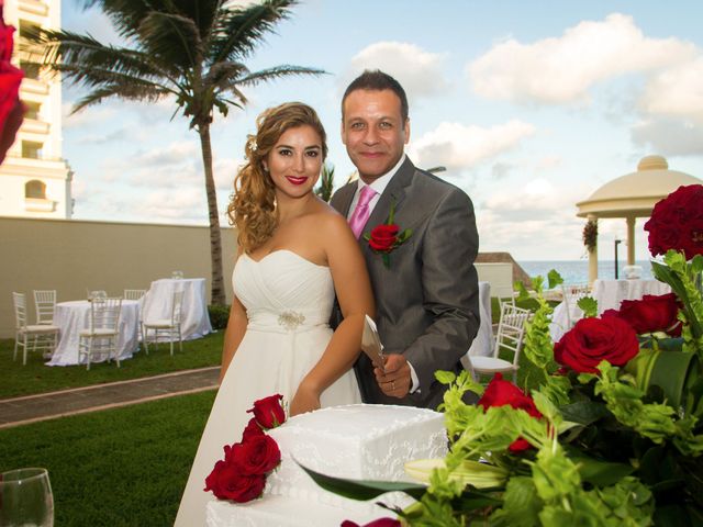 La boda de Rodrigo y Giovanna en Cancún, Quintana Roo 127