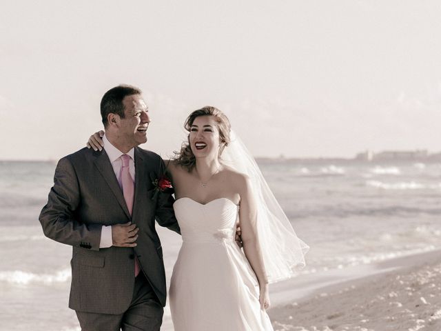 La boda de Rodrigo y Giovanna en Cancún, Quintana Roo 149