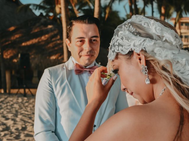 La boda de Roberto y Birshal en Acapulco, Guerrero 32