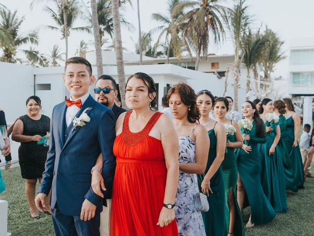 La boda de Eduardo y Avecita en Acapulco, Guerrero 32