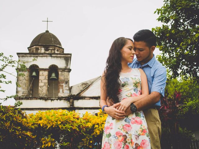 La boda de Rafael  y Gabriela  en Colima, Colima 25