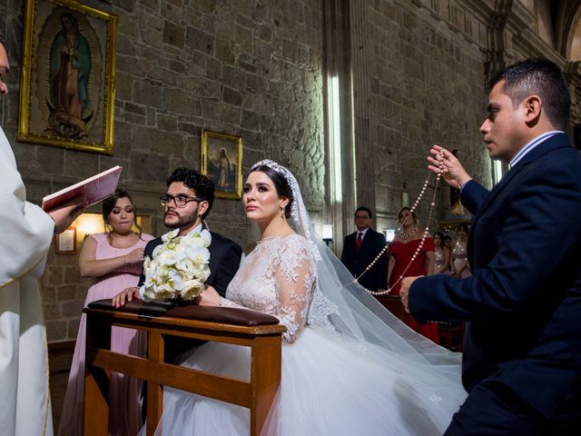 La boda de Edgar y Alejandra en Zapopan, Jalisco 30