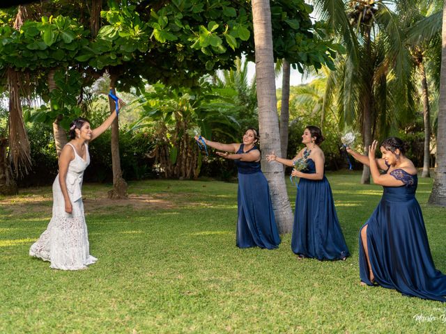 La boda de Pedro y Diana en Puerto Escondido, Oaxaca 19