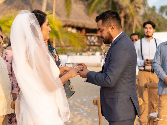 La boda de Pedro y Diana en Puerto Escondido, Oaxaca 23
