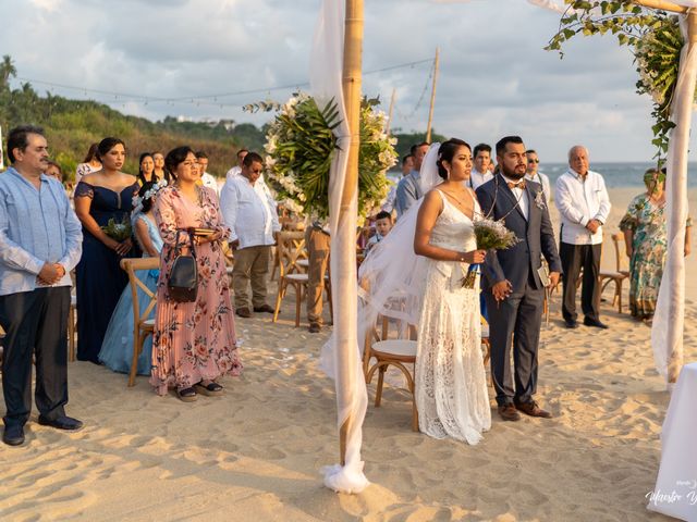 La boda de Pedro y Diana en Puerto Escondido, Oaxaca 24