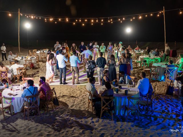 La boda de Pedro y Diana en Puerto Escondido, Oaxaca 33