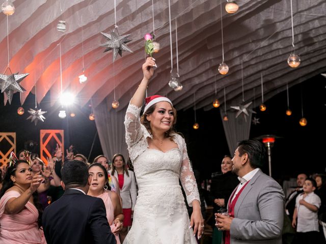 La boda de Marco y Brisa en Pátzcuaro, Michoacán 72