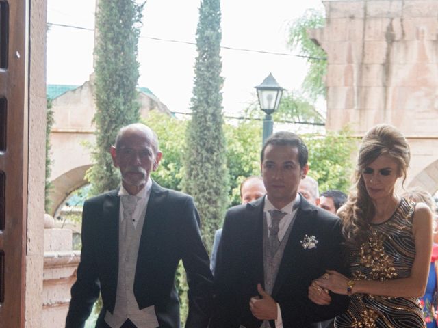 La boda de Carlos y Cecilia en León, Guanajuato 20