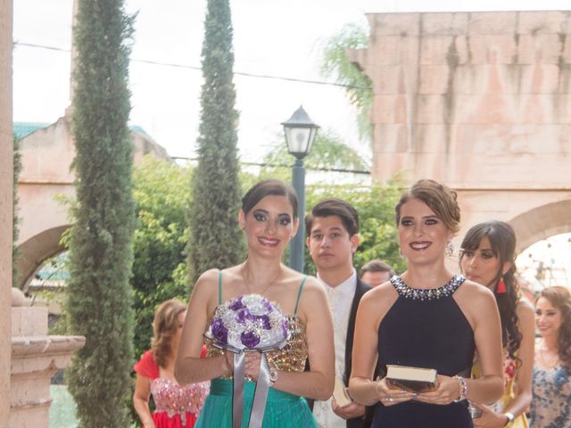 La boda de Carlos y Cecilia en León, Guanajuato 23