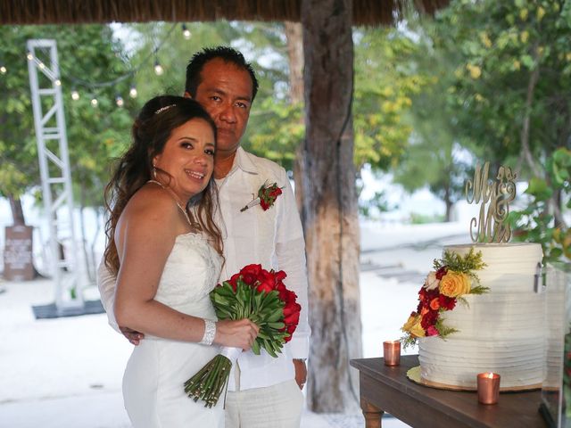 La boda de Ingrid y Omar en Cancún, Quintana Roo 1