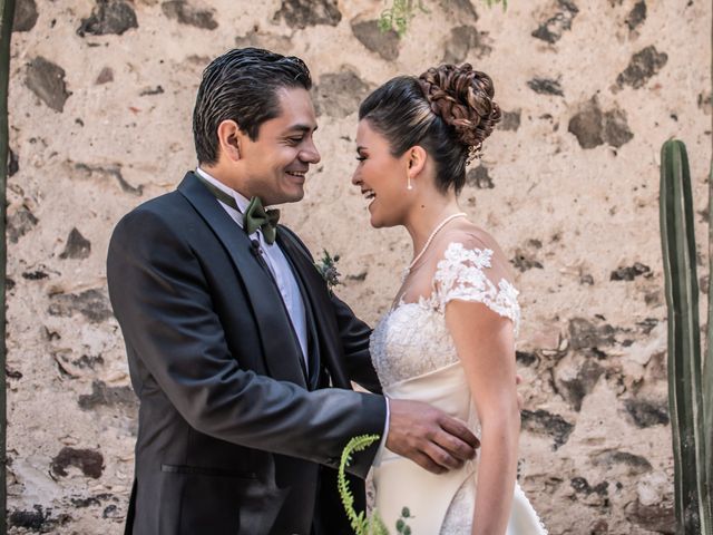 La boda de Alejandro y Sandra en Celaya, Guanajuato 22
