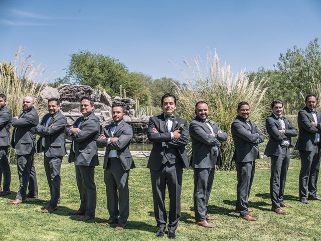 La boda de Alejandro y Sandra en Celaya, Guanajuato 45