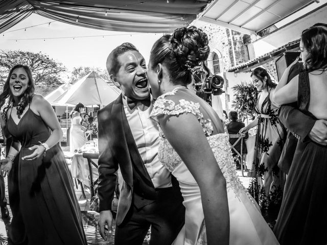 La boda de Alejandro y Sandra en Celaya, Guanajuato 56