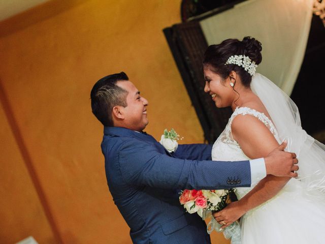 La boda de Sergio y Adriana en Tapachula, Chiapas 21