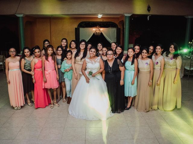 La boda de Sergio y Adriana en Tapachula, Chiapas 43