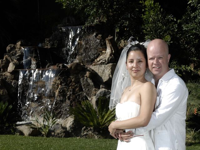 La boda de Humberto y Vera en Morelia, Michoacán 4