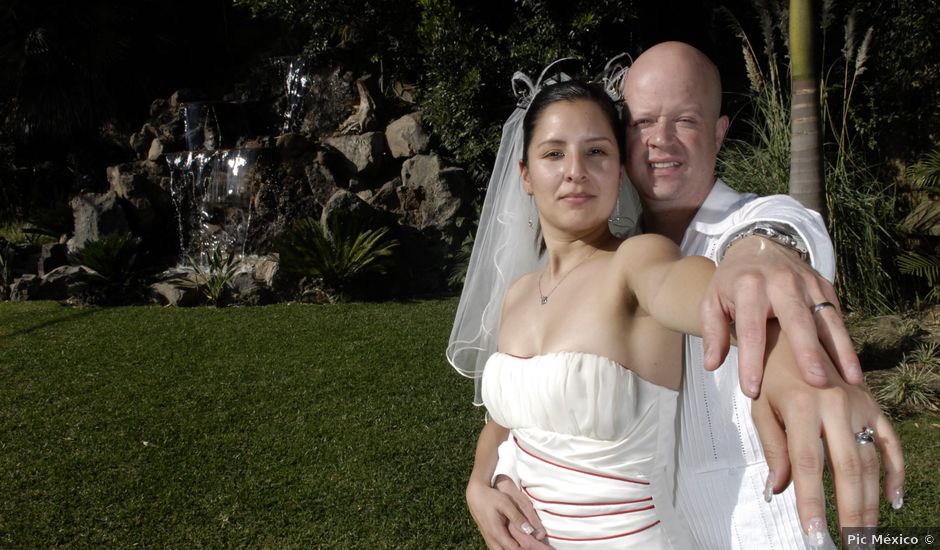 La boda de Humberto y Vera en Morelia, Michoacán