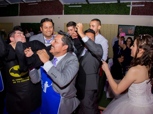 La boda de Andrés y Ana Paulina en Iztapalapa, Ciudad de México 86