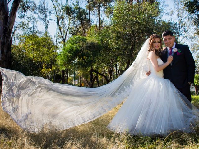 La boda de Andrés y Ana Paulina en Iztapalapa, Ciudad de México 102