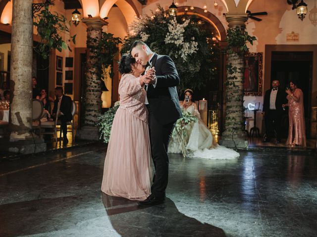 La boda de Carlos y Tris en Guadalajara, Jalisco 35