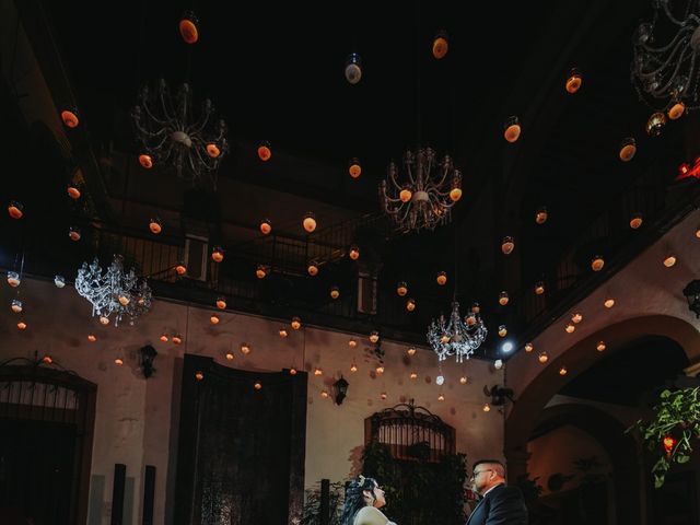 La boda de Carlos y Tris en Guadalajara, Jalisco 38